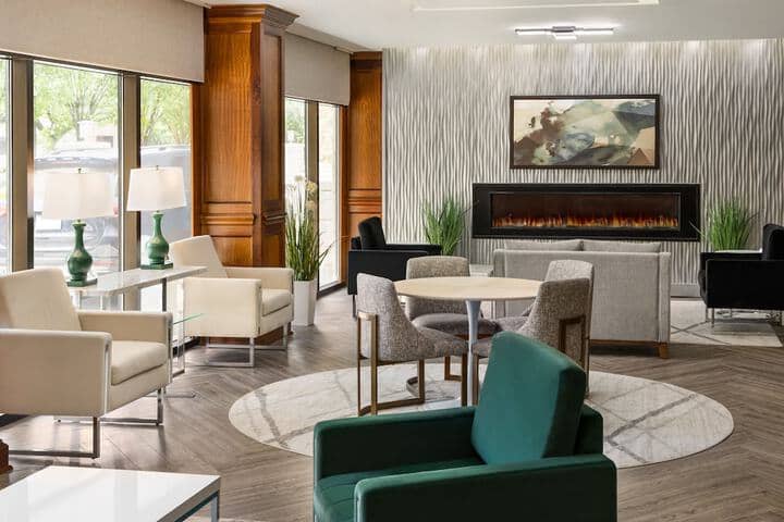 Hotel 68 of 90