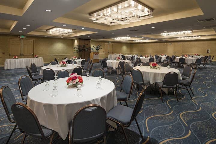 Banquet hall