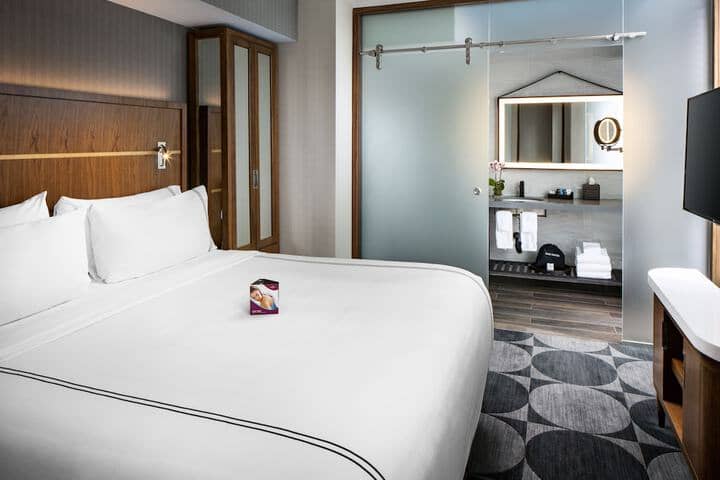 Room 21 of 134