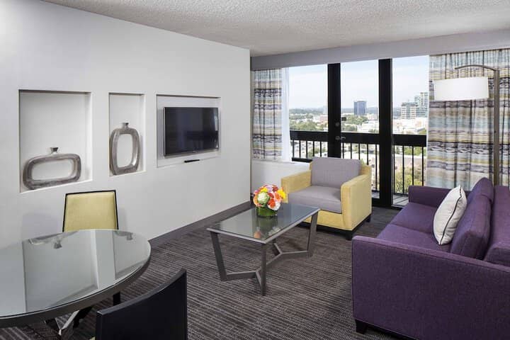 Room 13 of 68