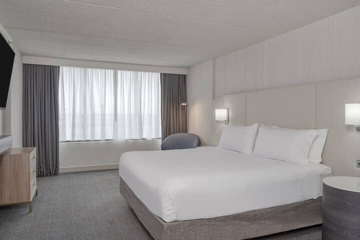 Room 10 of 53