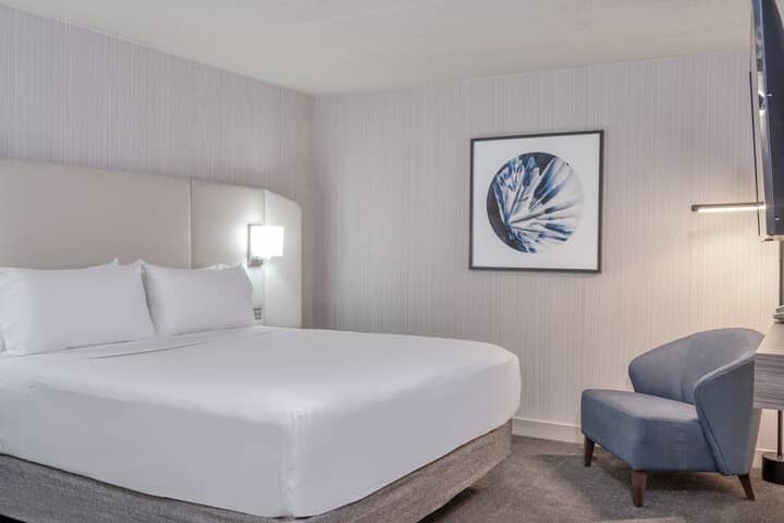 Room 16 of 53
